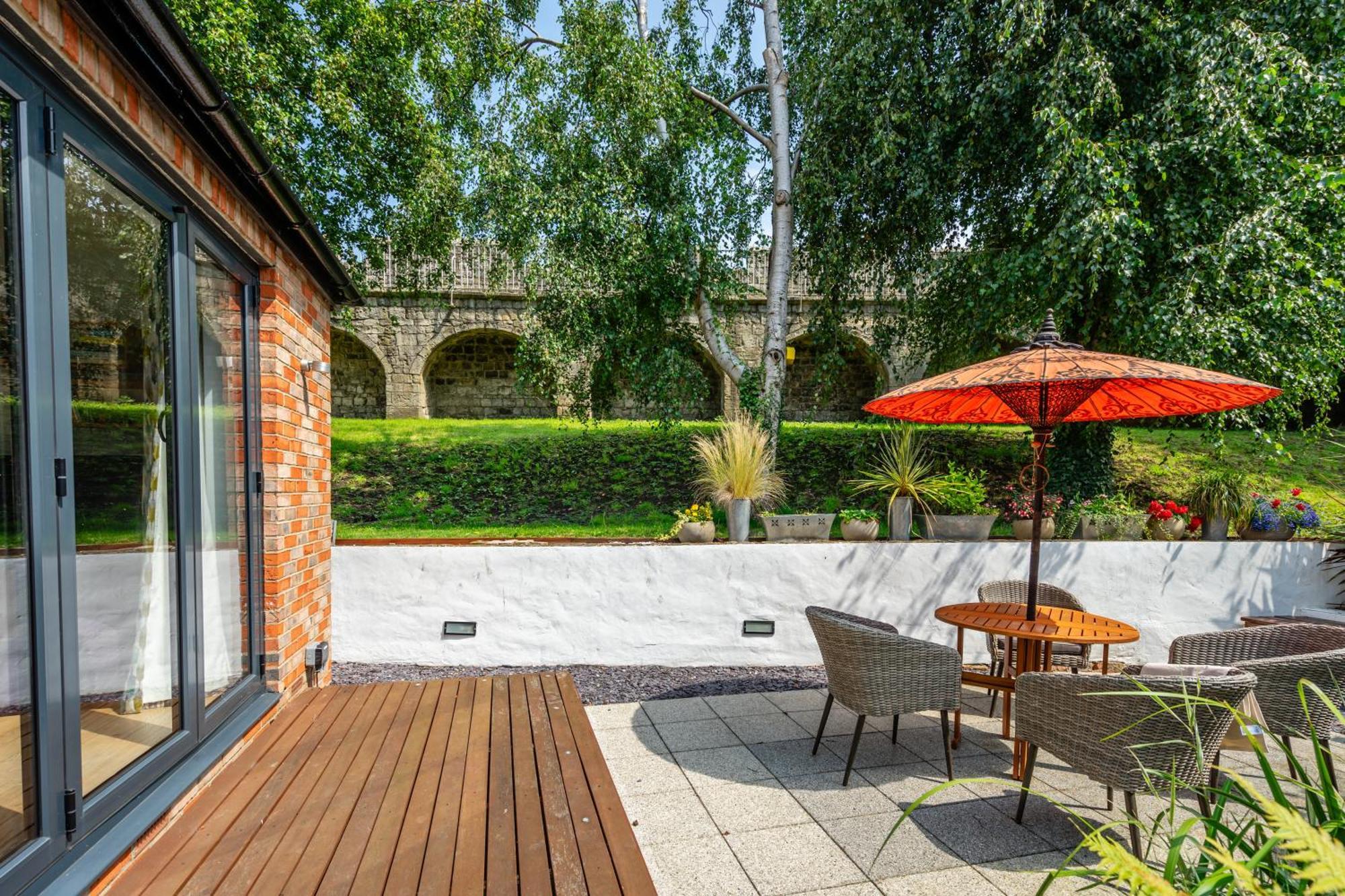 16 Hunt Court Villa York Bagian luar foto